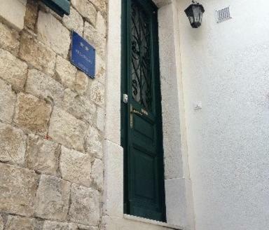 Sedam Bisera Kaštela Εξωτερικό φωτογραφία