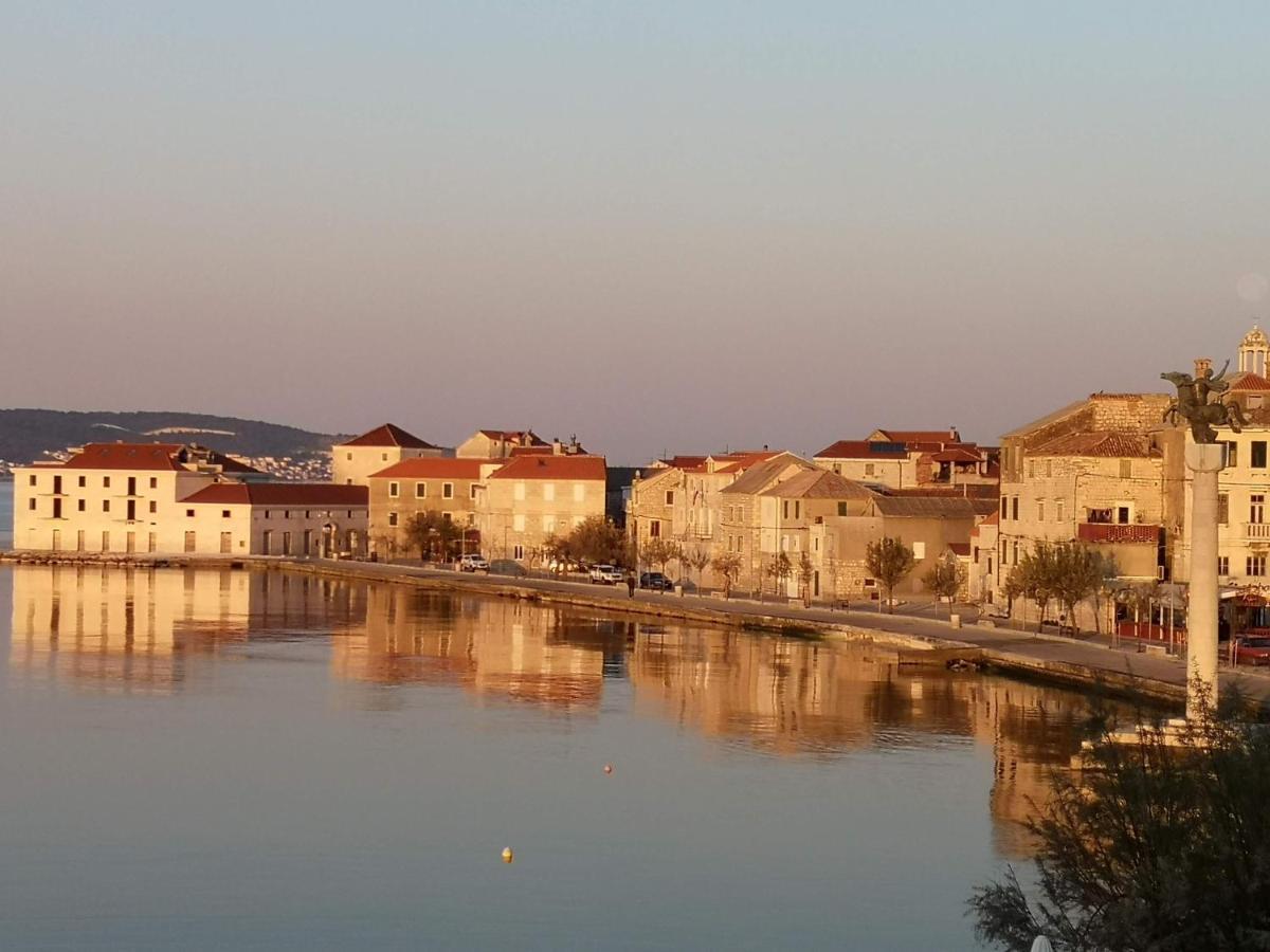 Sedam Bisera Kaštela Εξωτερικό φωτογραφία